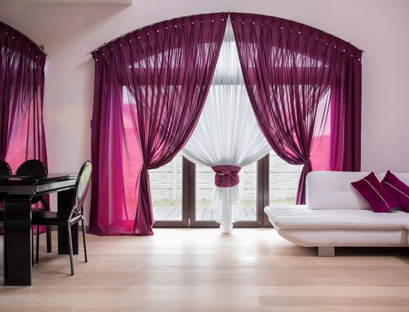 Wall-length curtains in Dubai