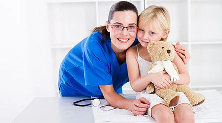 Registered Nurses vs Regular Babysitters in the UAE