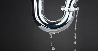 How to fix plumbing issues such as leaking pipes in your bathroom