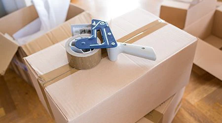 Packing items to move from Dubai to Canada