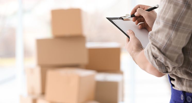 How to Hire the Best International Movers in Sharjah