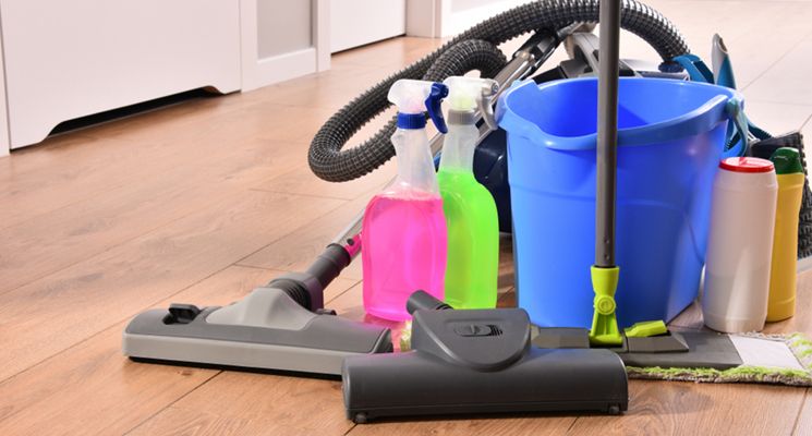 10 Cleaning Supplies Every Dubai Home Should Have