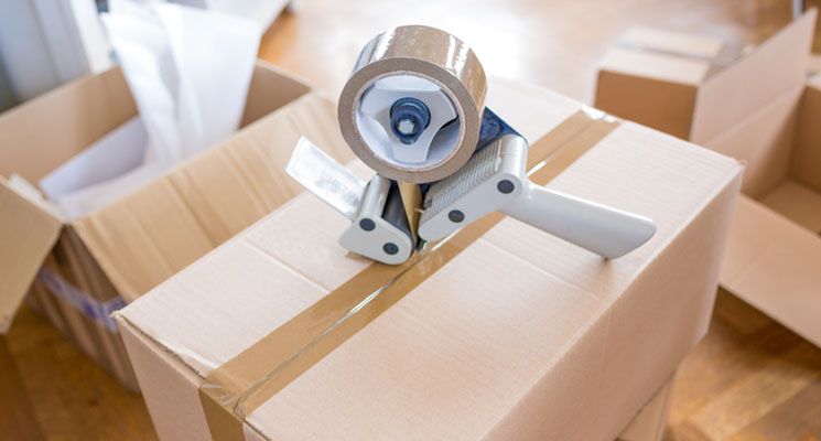 Don’t Pack These 5 Items Yourself When Moving From Dubai