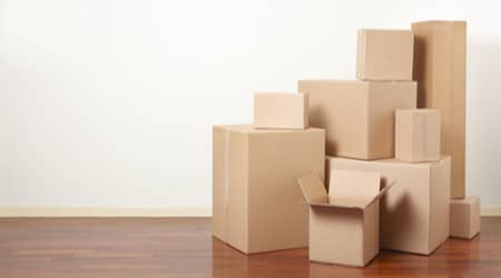 free moving boxes in Dubai
