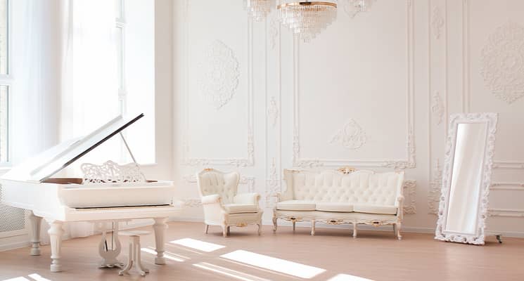 How to Move Fragile and Heavy Furniture in Dubai?