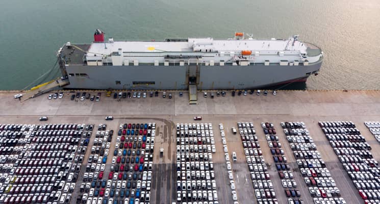 How Much Will It Cost to Ship My Car from Qatar?