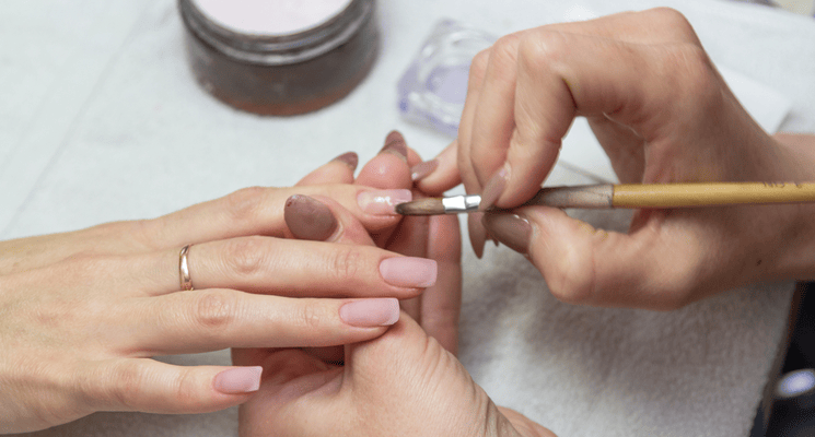 benefits of gel nails vs acrylics