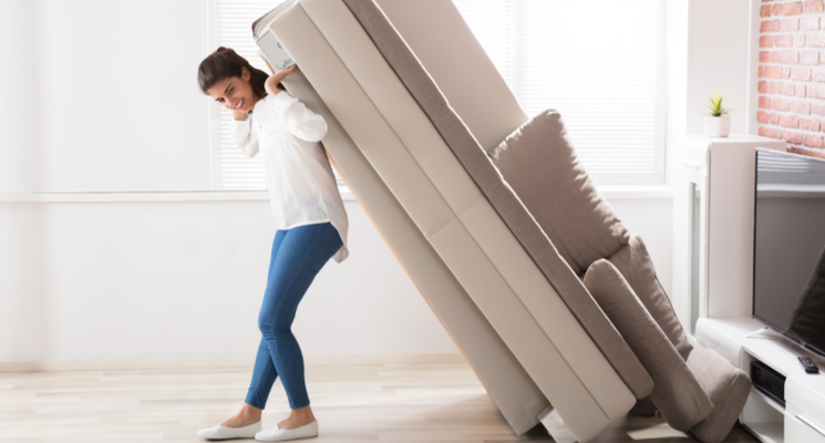 Is It Worth Hiring Furniture Movers in Abu Dhabi?