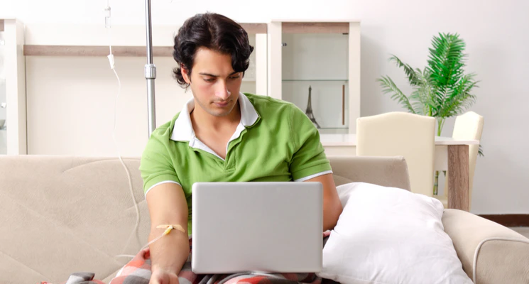 IV drip therapy at home in Dubai