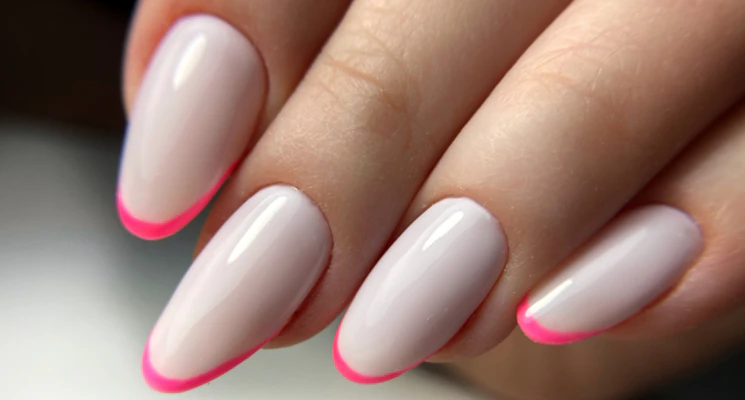 acrylic nails at home near me in Abu Dhabi