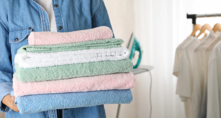 book laundry service in Abu Dhabi