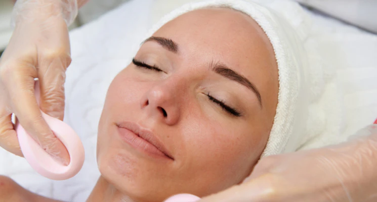 get luxury home salon Dubai