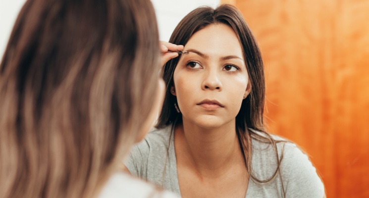 Common Eyebrow Mistakes and How to Fix Them