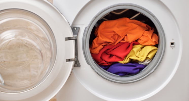 7 Smart Laundry Tips for Your Designer Wear in Dubai