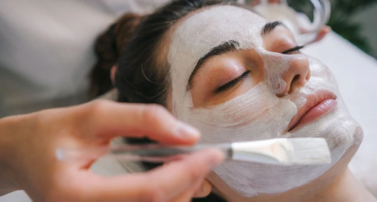 How Home Salon Services Help Dubai Residents Save Hours Every Week