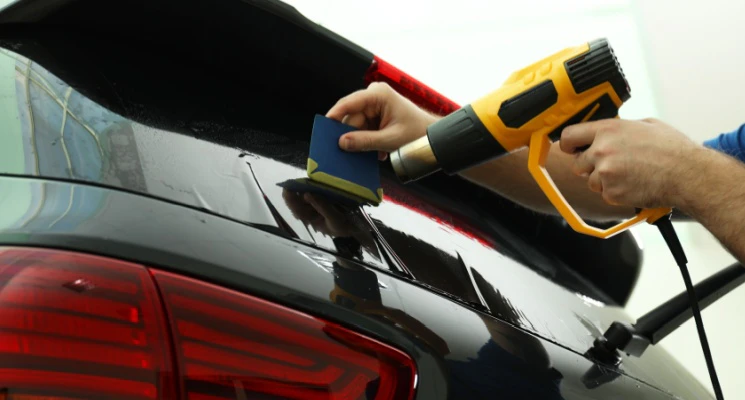 Why Car Window Tinting Is a Must in Dubai