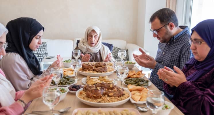 Ramadan Care for Seniors: Nurse-Backed Tips for Safe Fasting